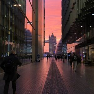 Meet your Posher, Amina